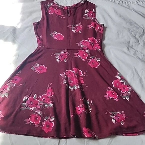 Children's Place Floral Jersey Knit Dress - Picture 4 of 6